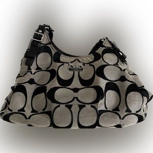 Coach👜👜-Brown signature -Leather straps with purple🟣 Satin inlay